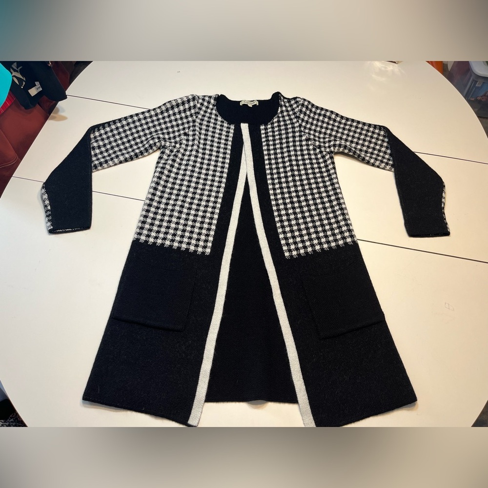Cocogio small black white long open flap cardigan winter wear sweater wool blend